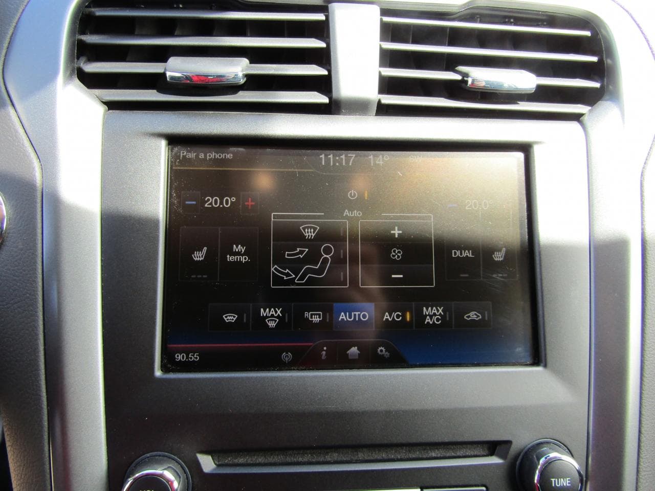 2015 Ford MONDEO - 16