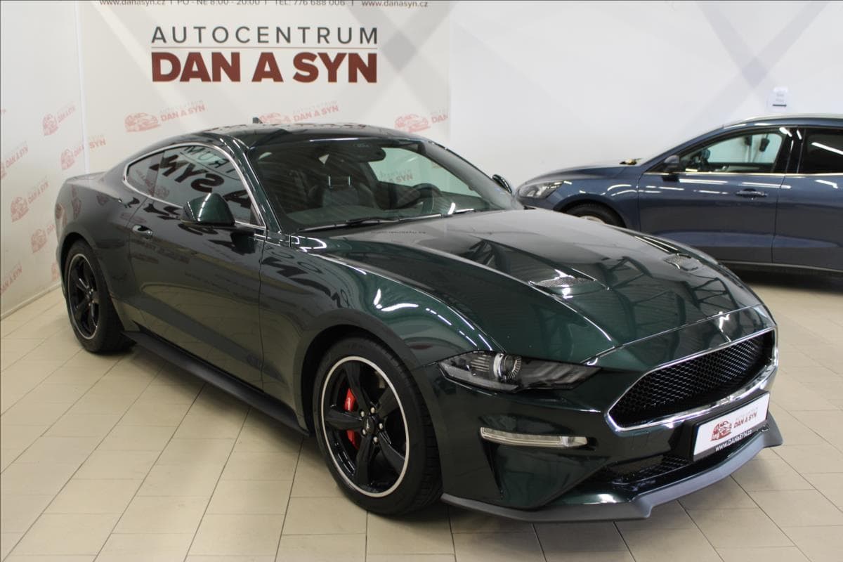 2020 Ford MUSTANG - 3