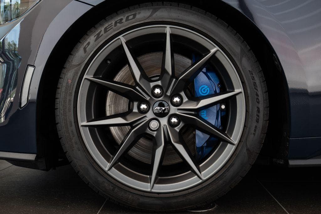 2025 Ford MUSTANG - 17