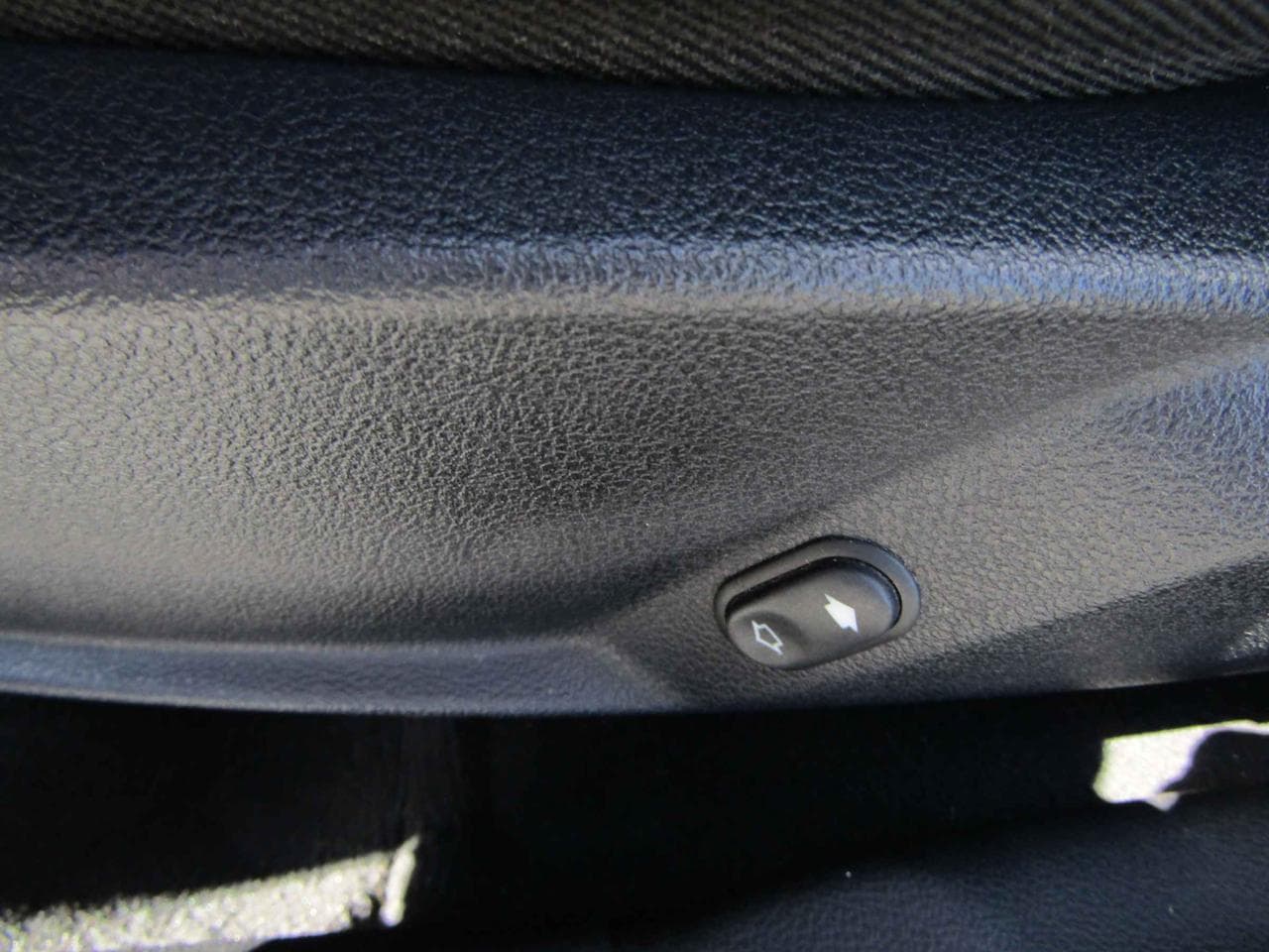 2012 Ford MONDEO - 11