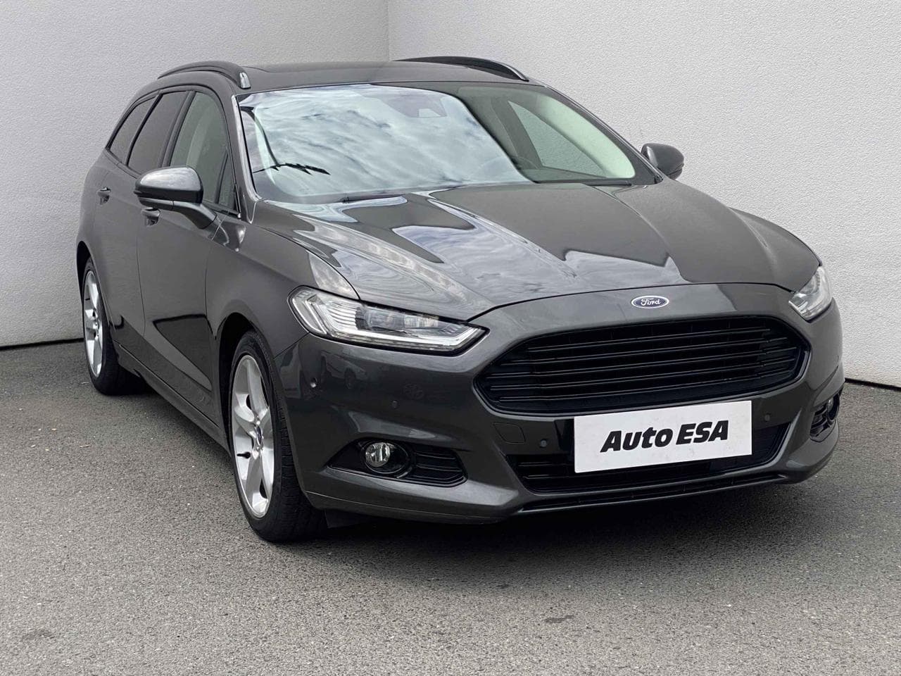 2015 Ford MONDEO