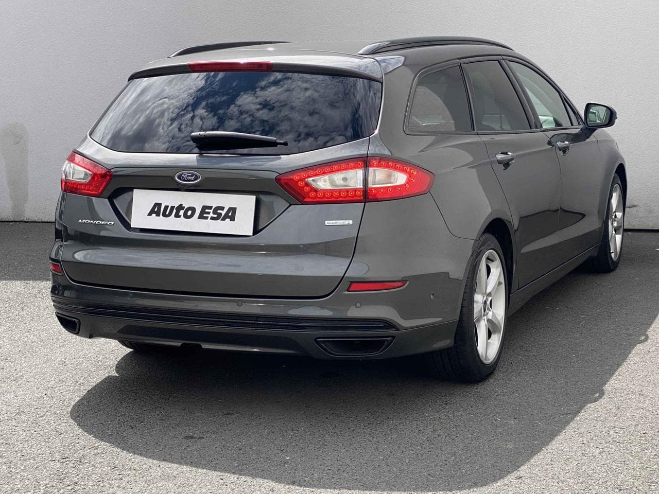2015 Ford MONDEO - 4