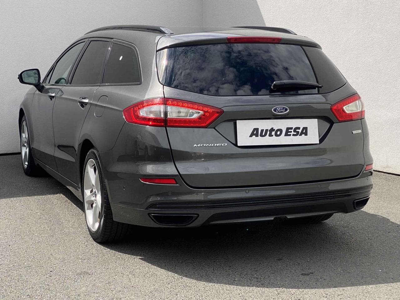 2015 Ford MONDEO - 6
