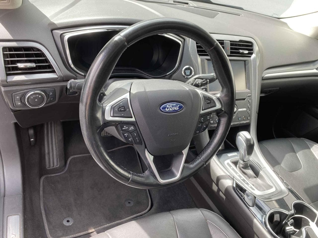 2015 Ford MONDEO - 14