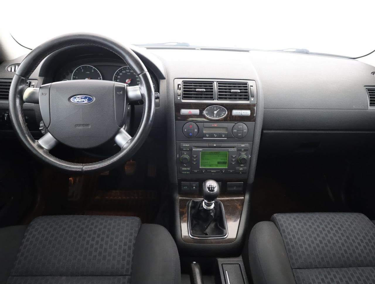 2005 Ford MONDEO - 9