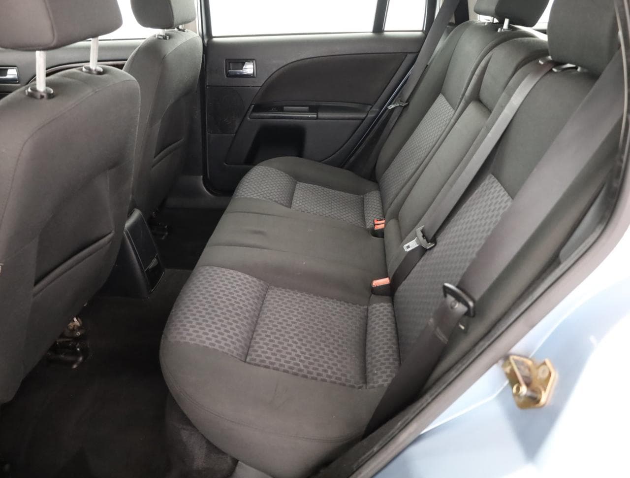 2005 Ford MONDEO - 12