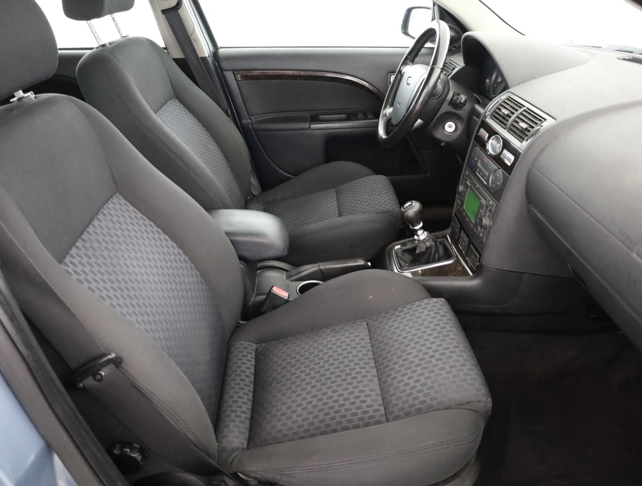 2005 Ford MONDEO - 10