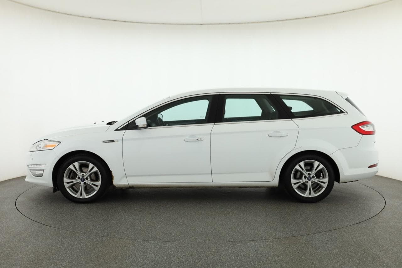 2013 Ford MONDEO - 4