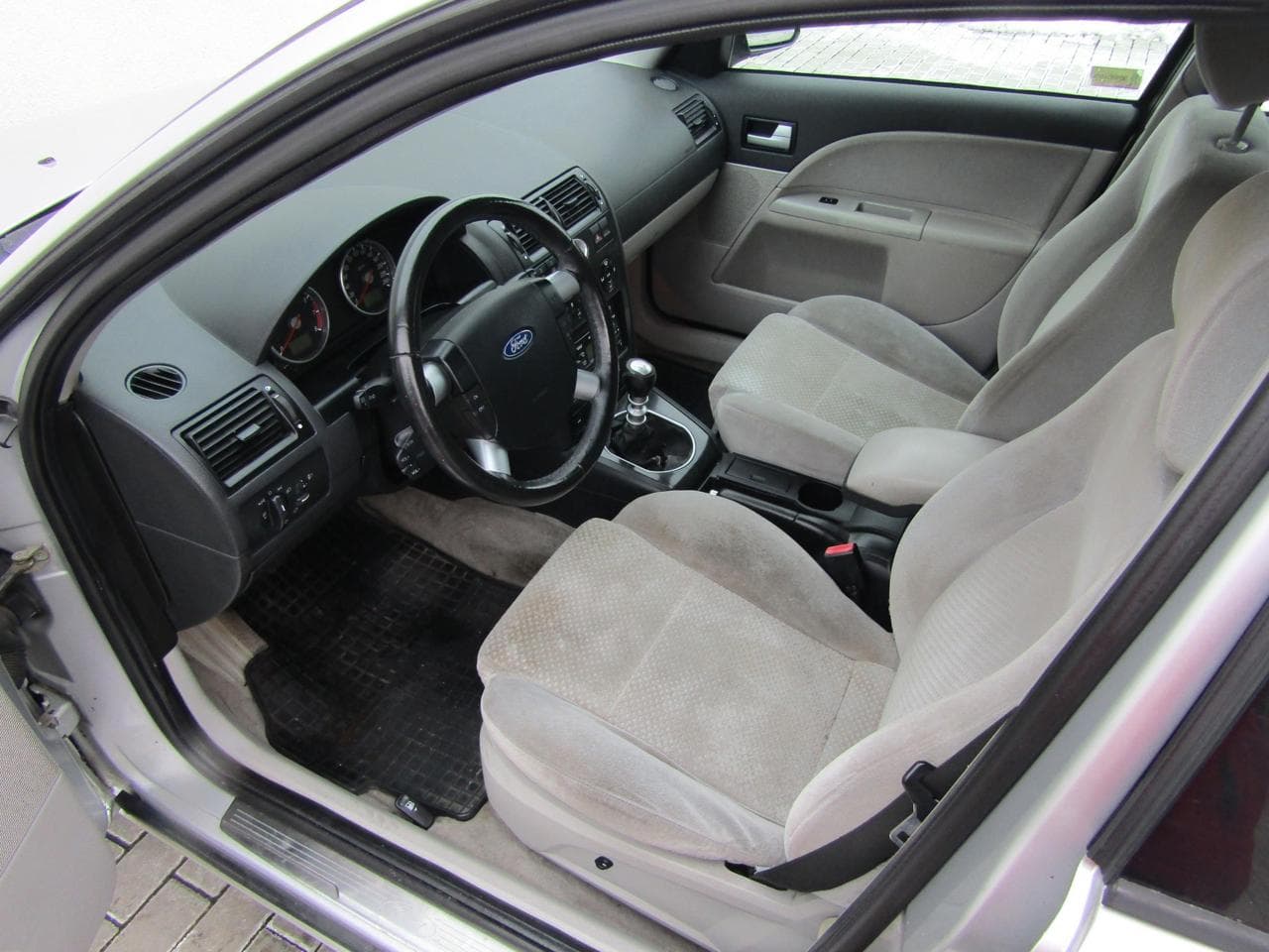 2001 Ford MONDEO - 9