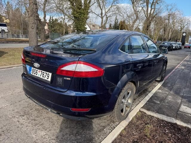 2010 Ford Mondeo - 10