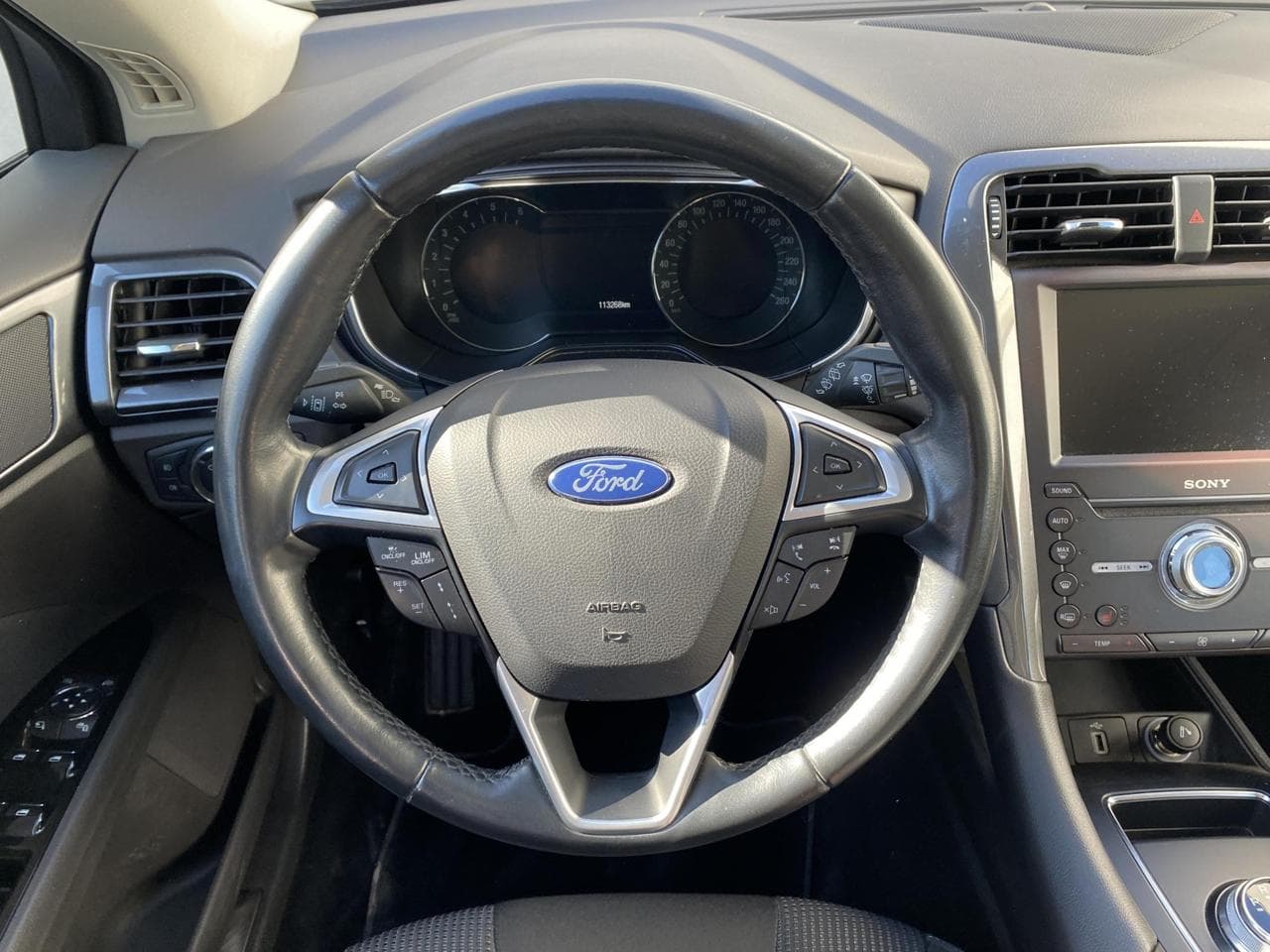 2020 Ford Mondeo - 21