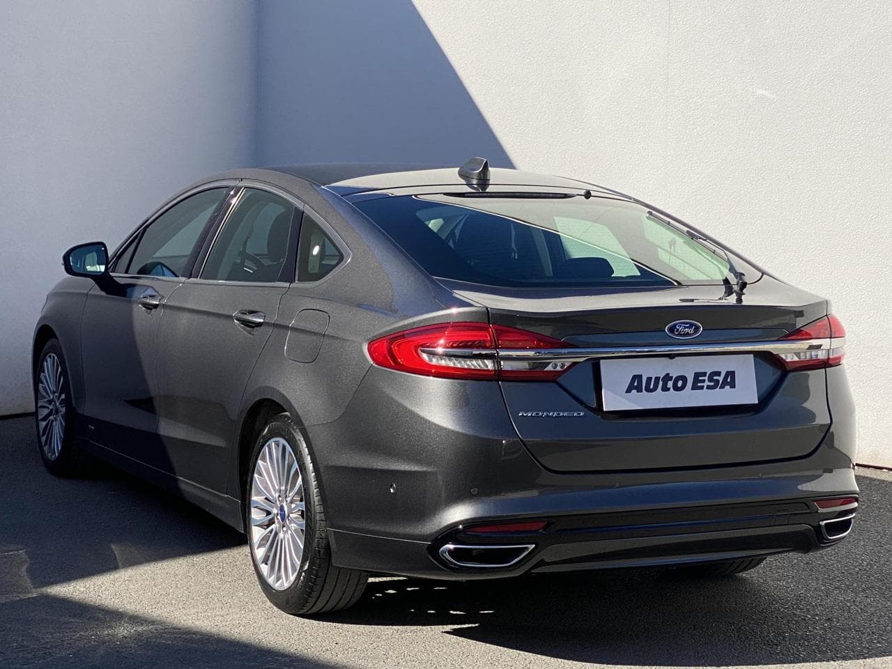 2020 Ford Mondeo - 11