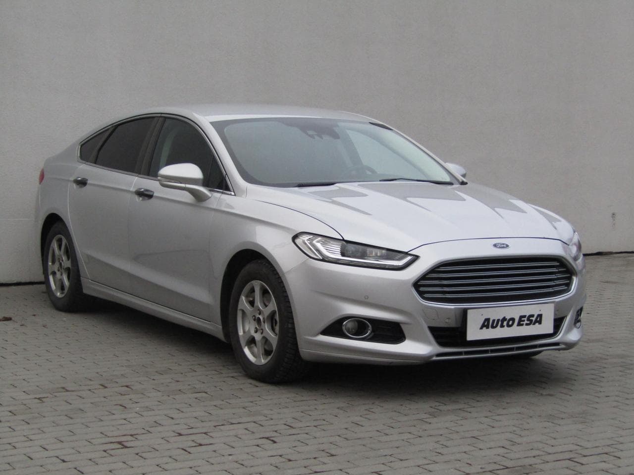 2015 Ford MONDEO