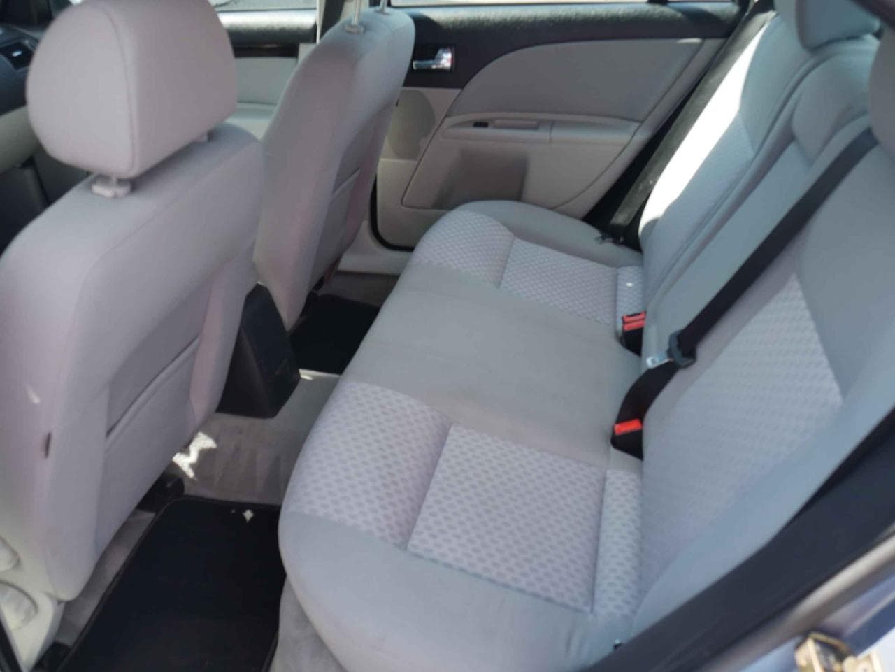 2005 Ford MONDEO - 17