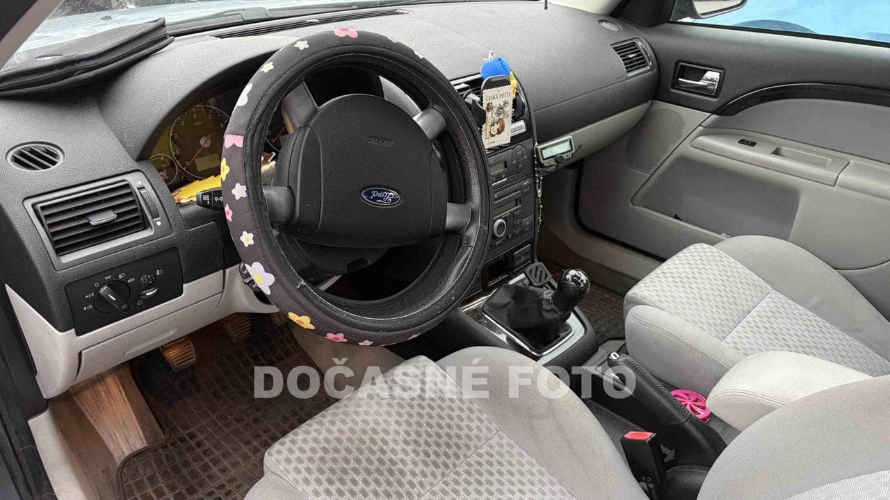 2005 Ford MONDEO - 4