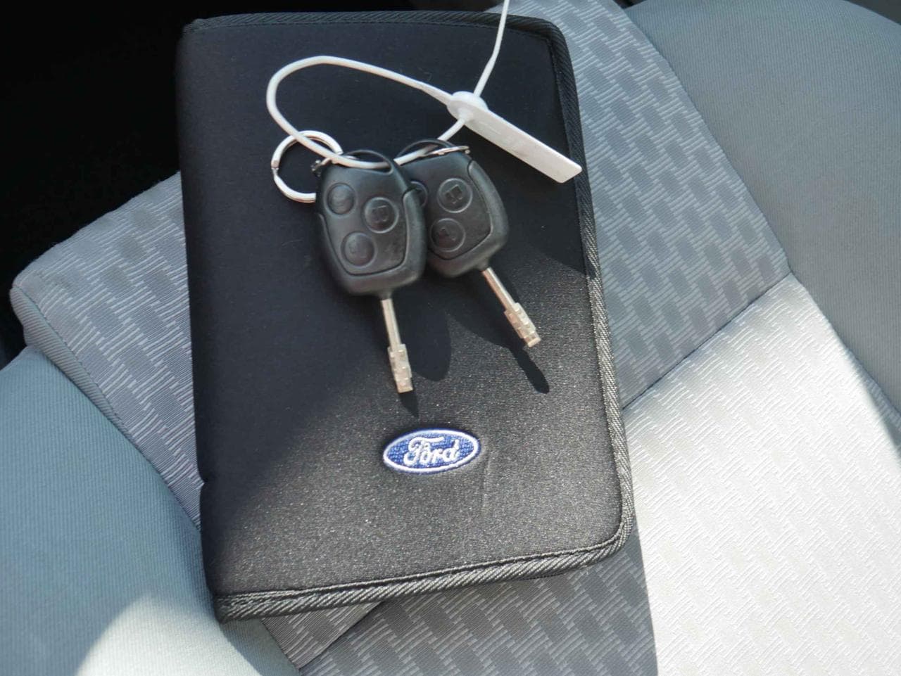 2005 Ford MONDEO - 23