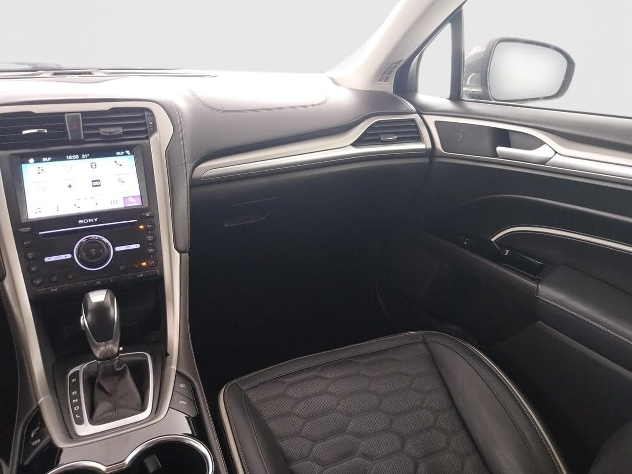 2018 Ford MONDEO - 10