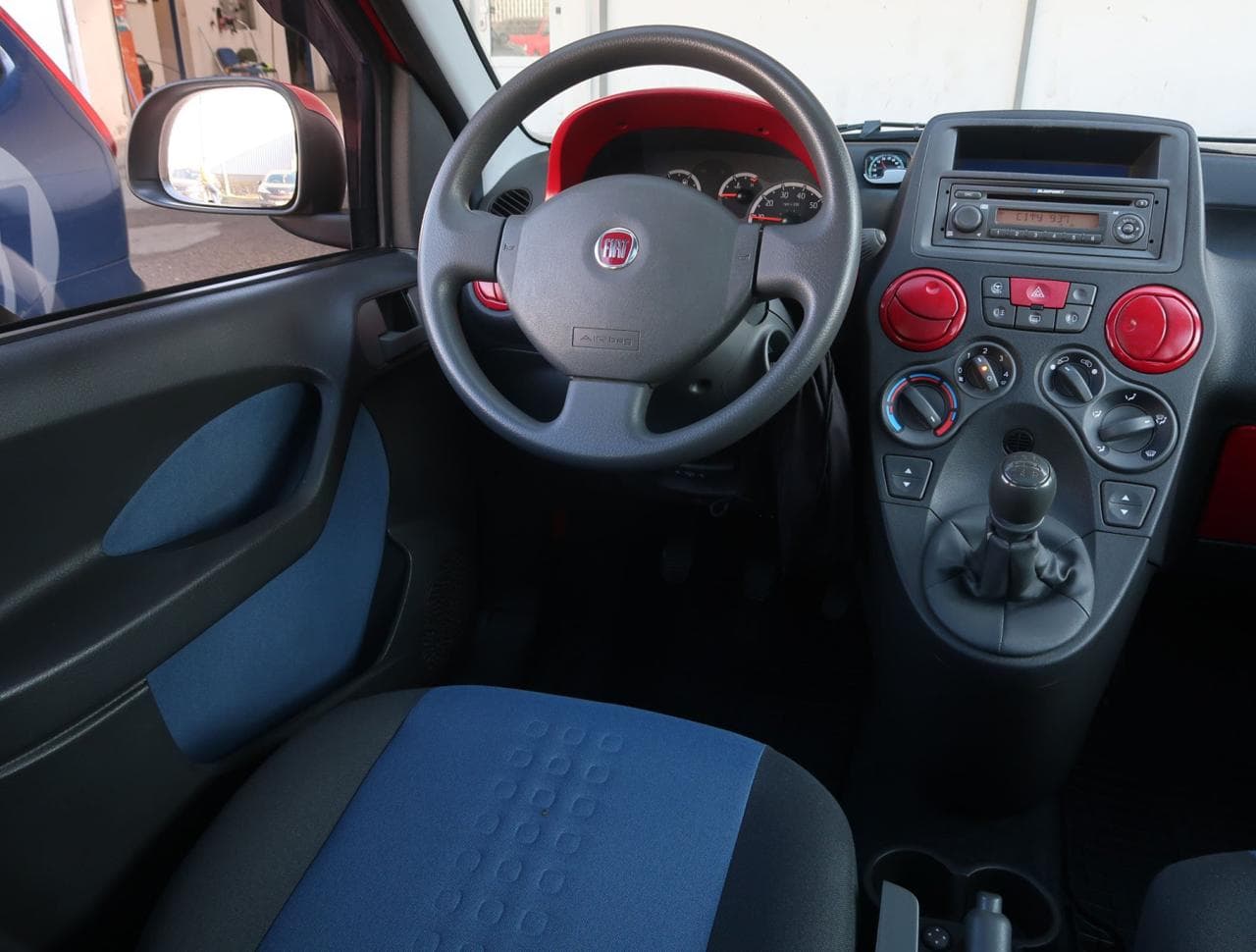 2010 Fiat Panda - 9
