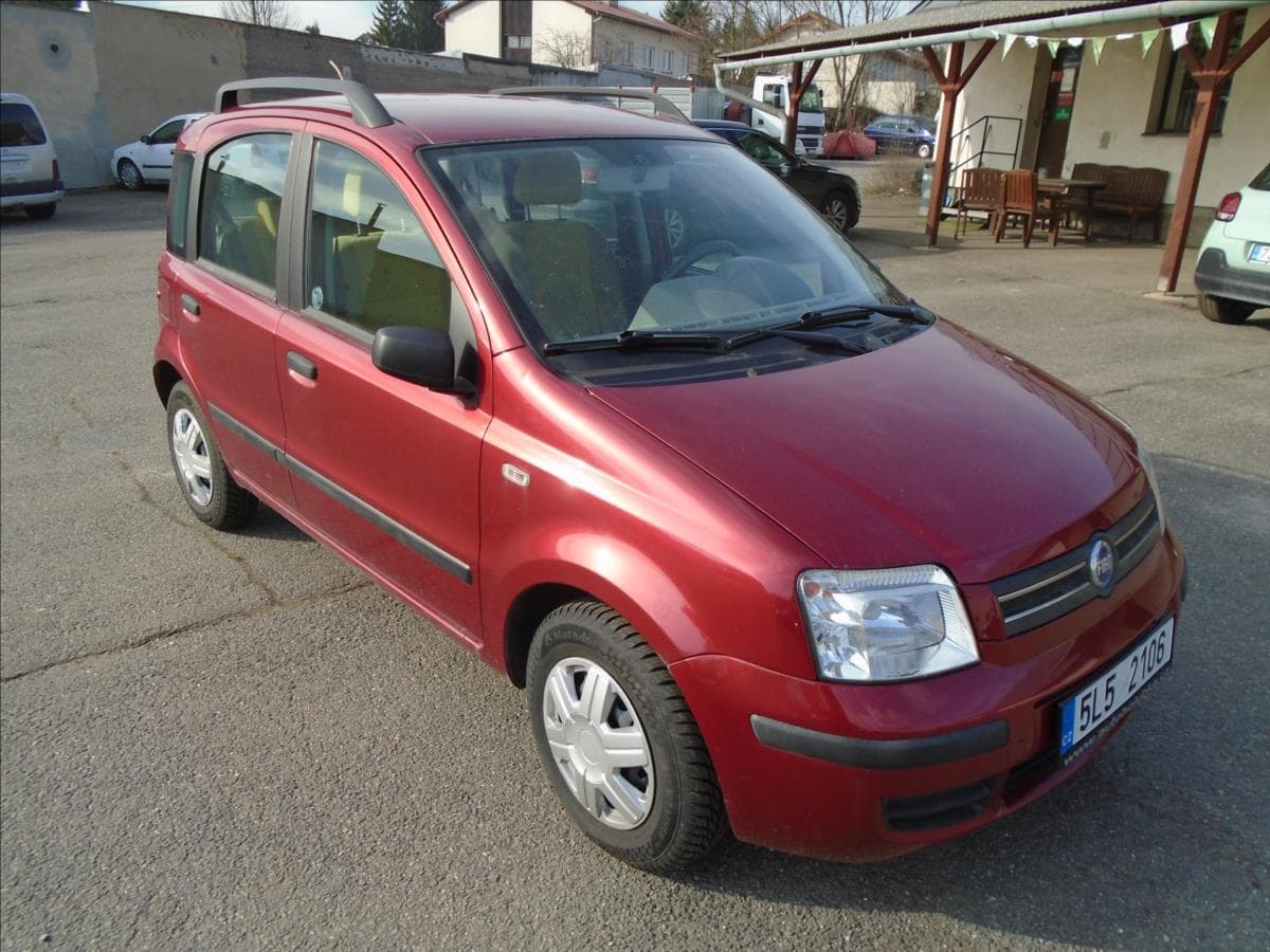Fiat Panda 1,2   AUTOMAT-není 4x4 hatchback