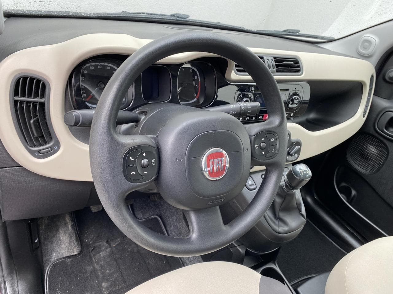2012 Fiat PANDA - 11