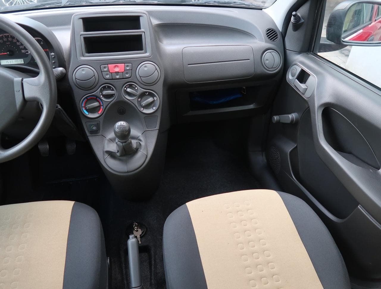 2011 Fiat PANDA - 11