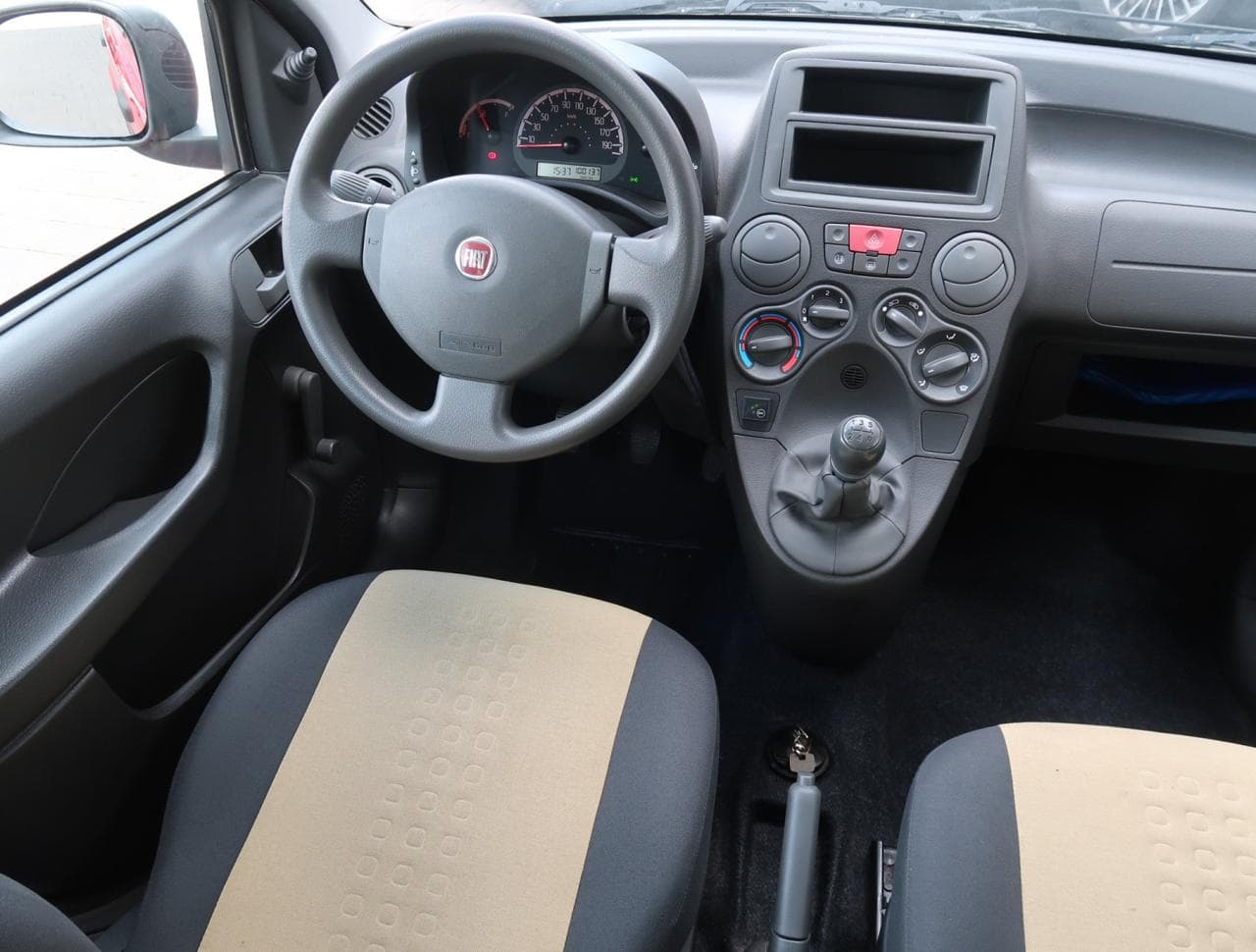 2011 Fiat PANDA - 9