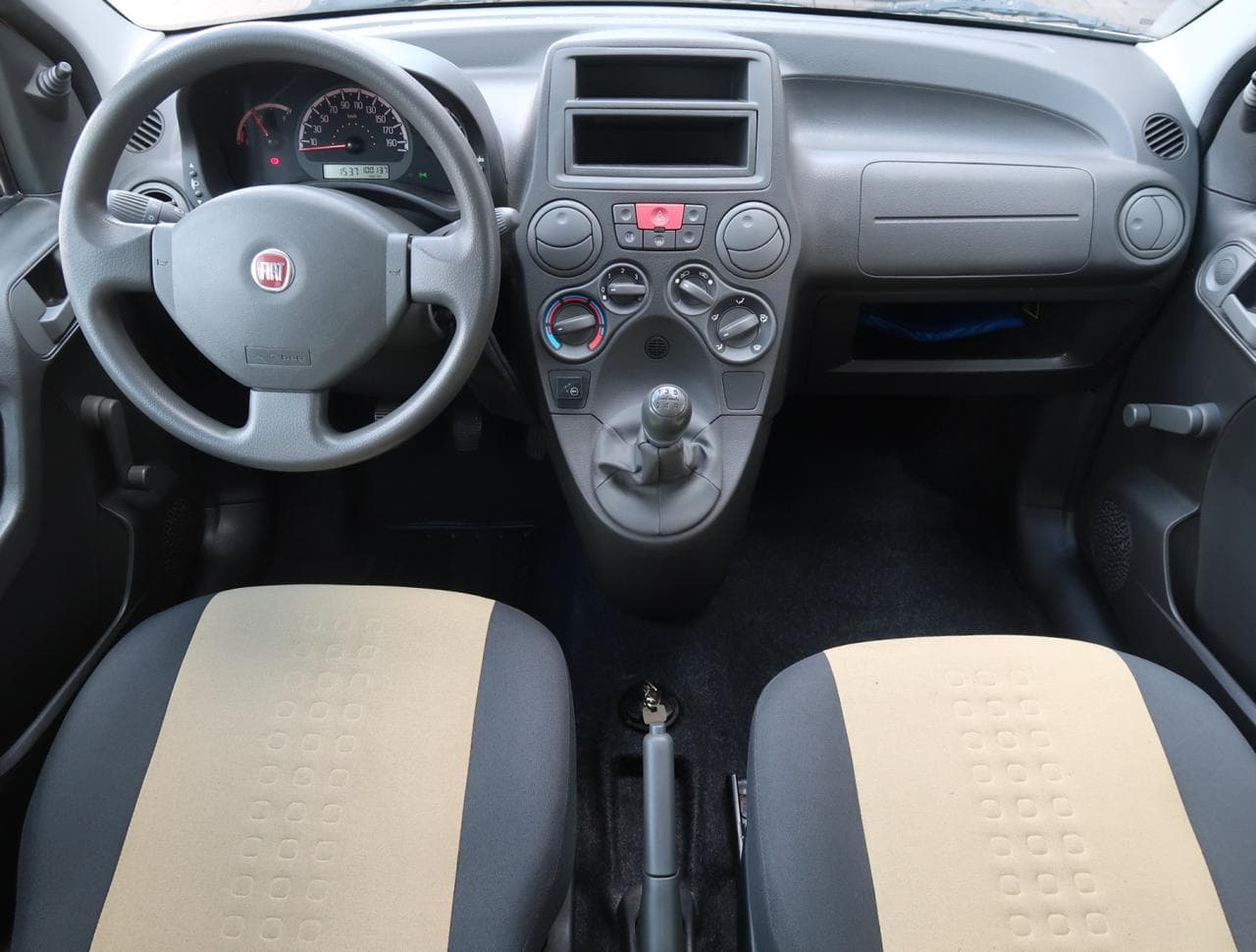 2011 Fiat PANDA - 10