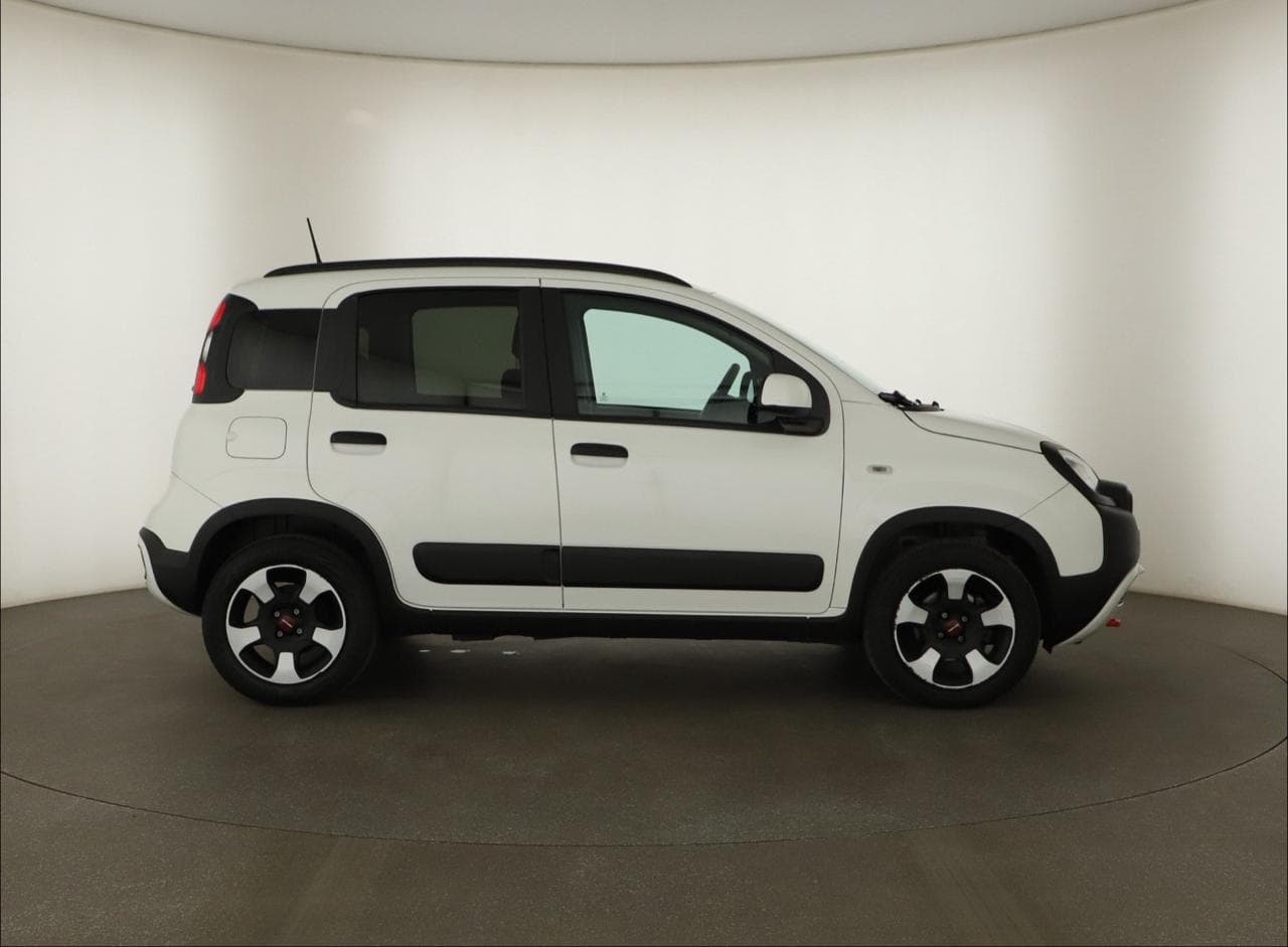 2024 Fiat PANDA - 8