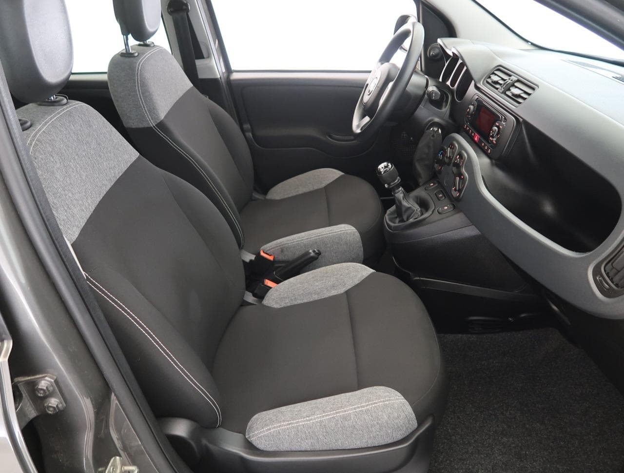 2021 Fiat PANDA - 24