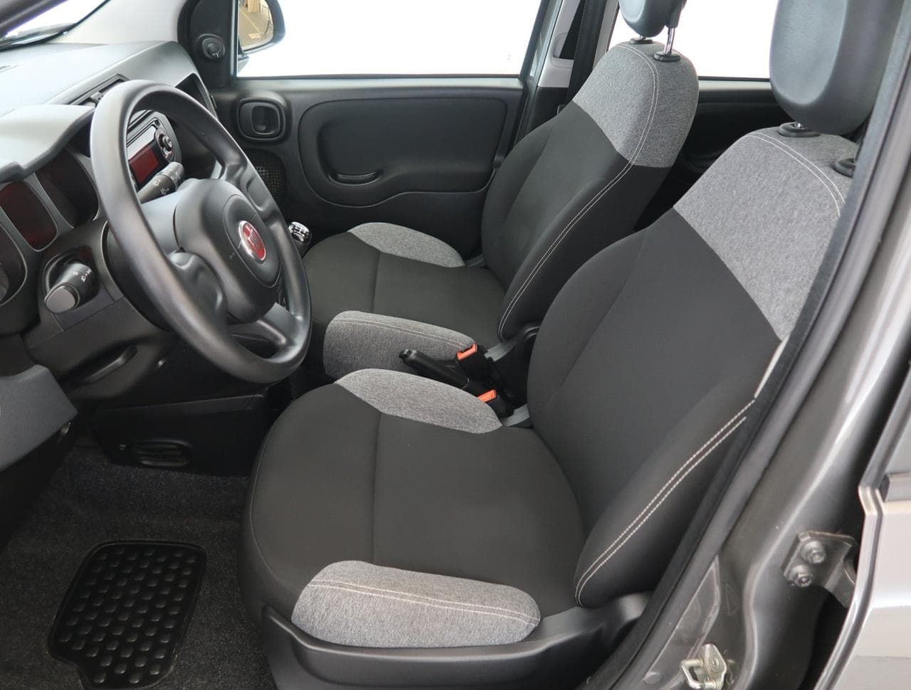 2021 Fiat PANDA - 32