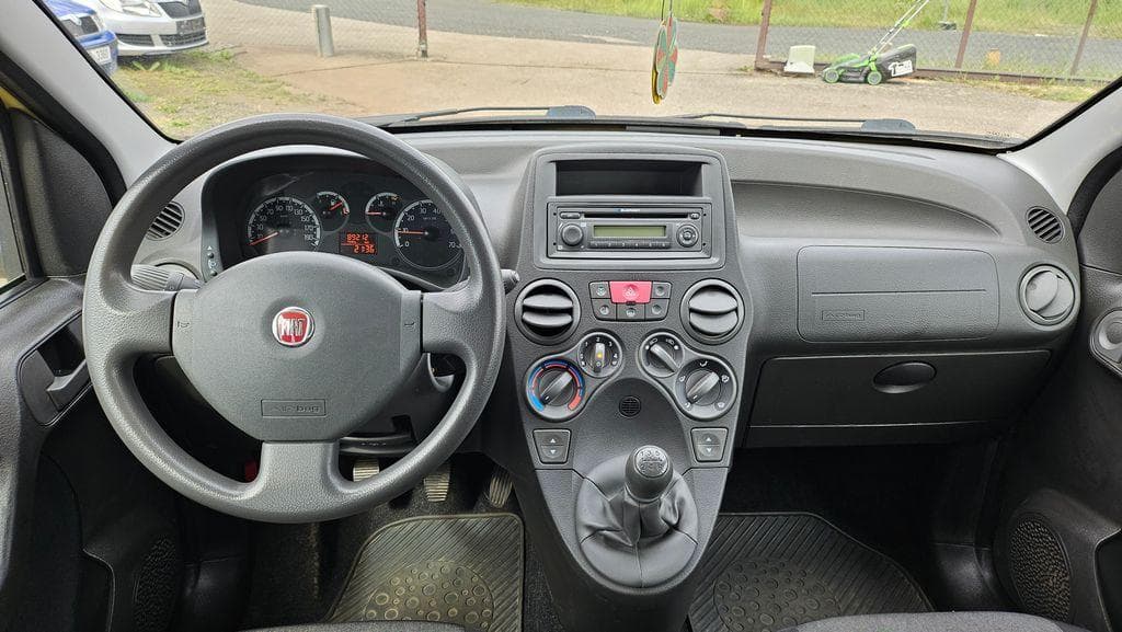 2010 Fiat PANDA - 9