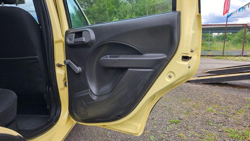 2010 Fiat PANDA - 19