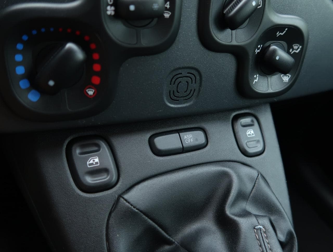 2021 Fiat PANDA - 47