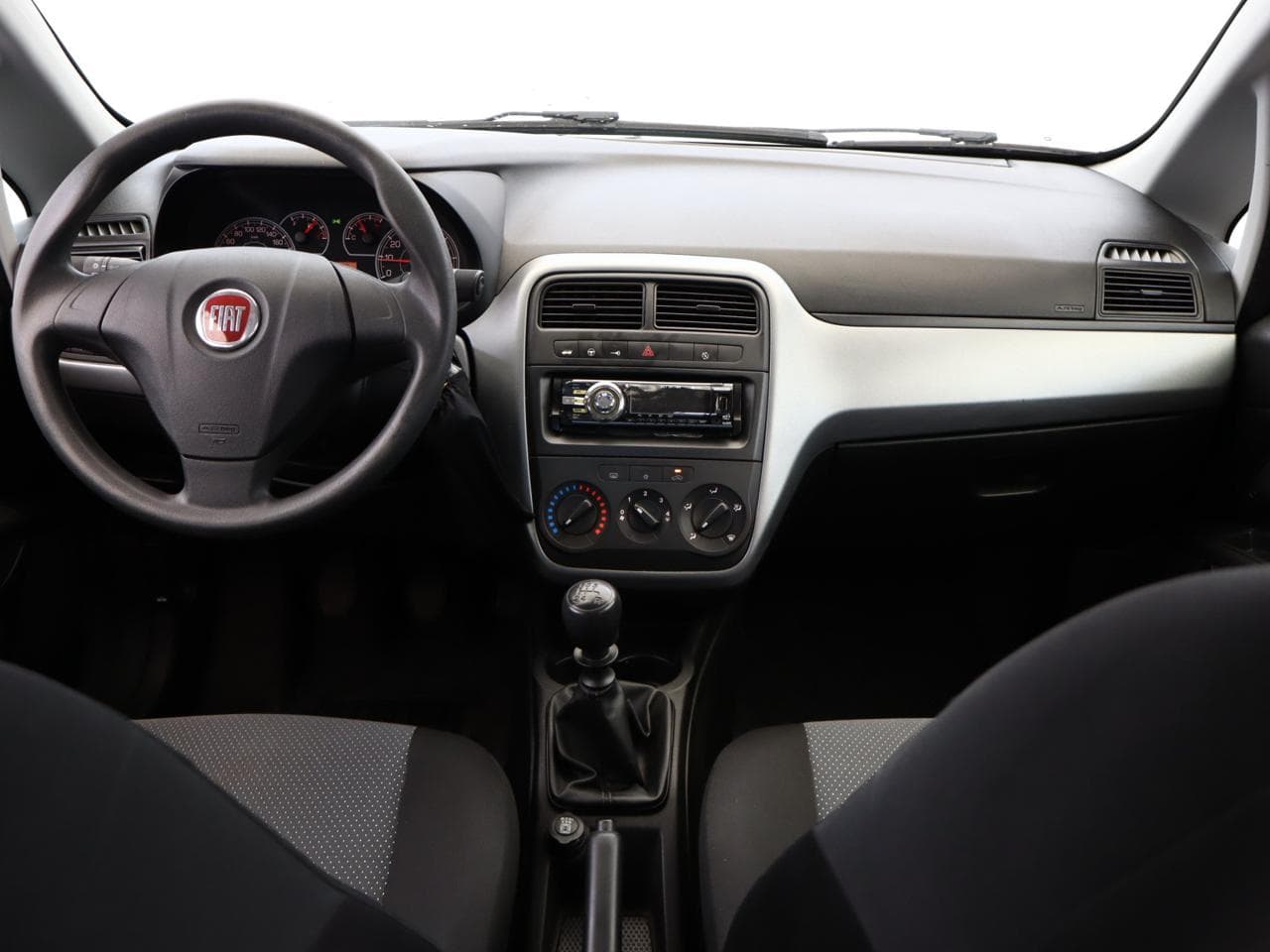 2011 Fiat PUNTO - 9