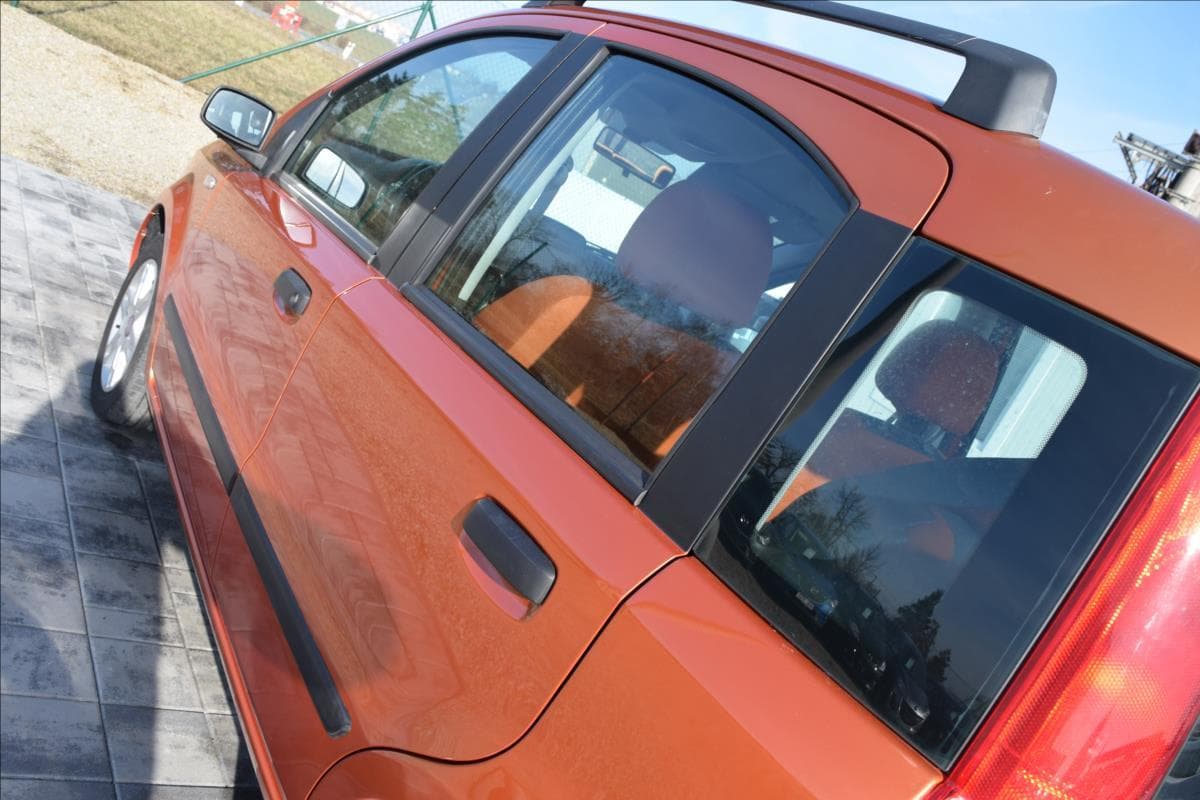 2009 Fiat PANDA - 11
