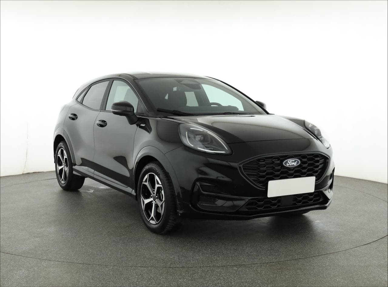 2025 Ford PUMA