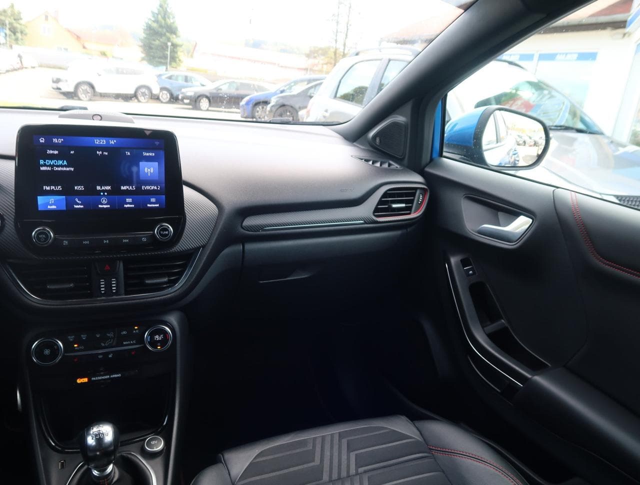 2020 Ford PUMA - 11