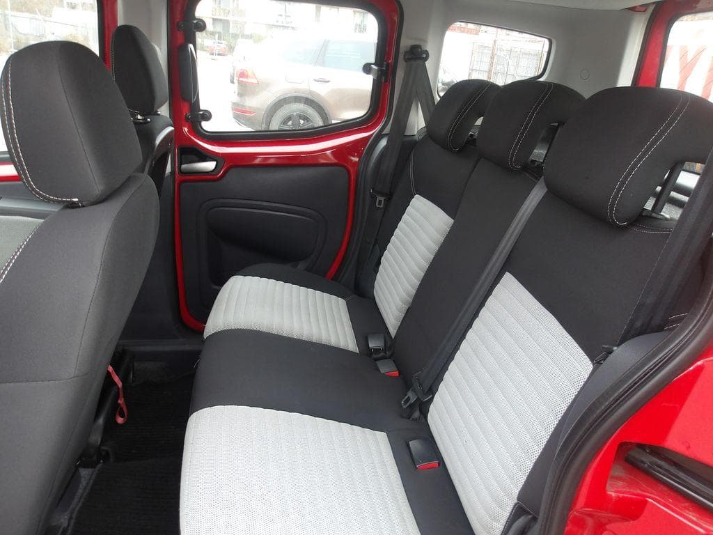 2010 Fiat QUBO - 19