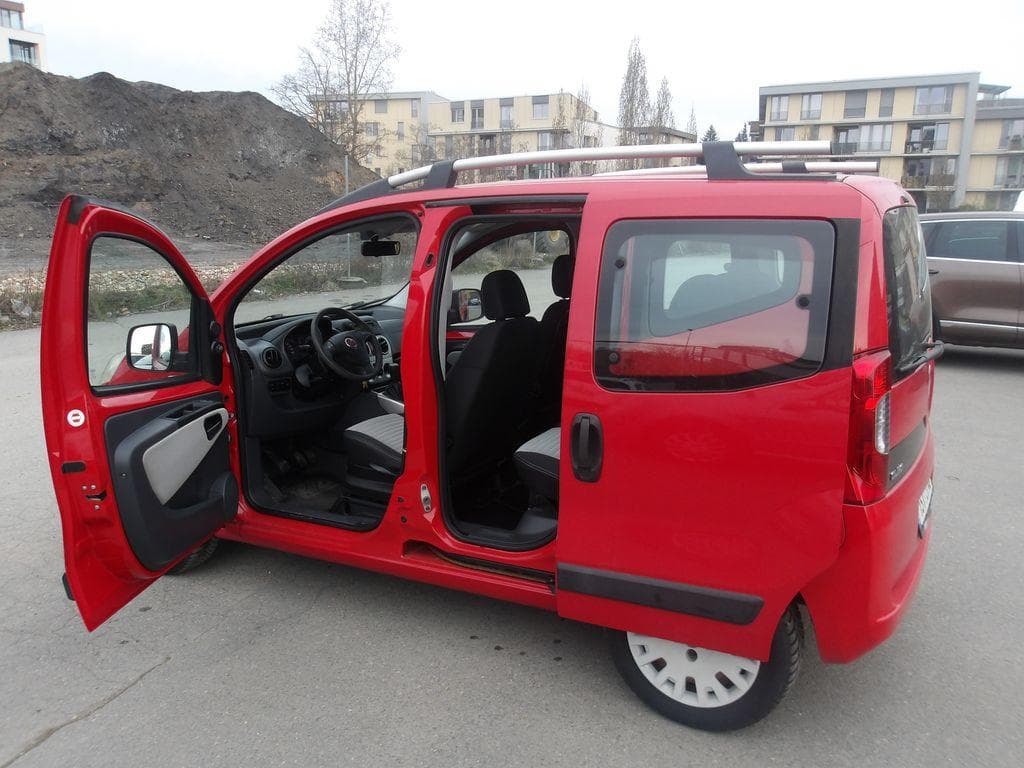 2010 Fiat QUBO - 11