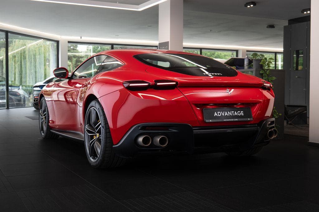 Ferrari ROMA - 4