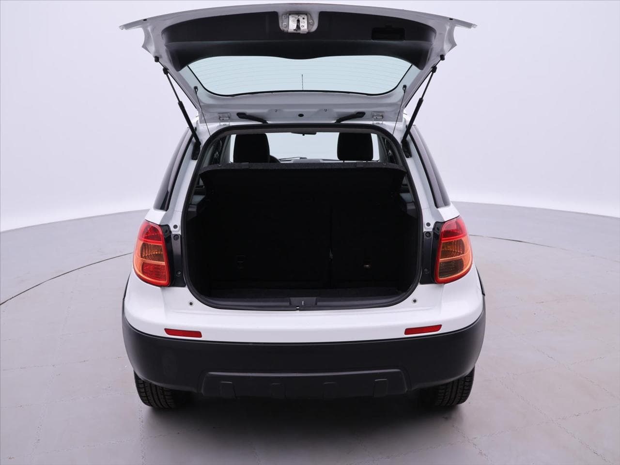 2012 Fiat SEDICI - 8