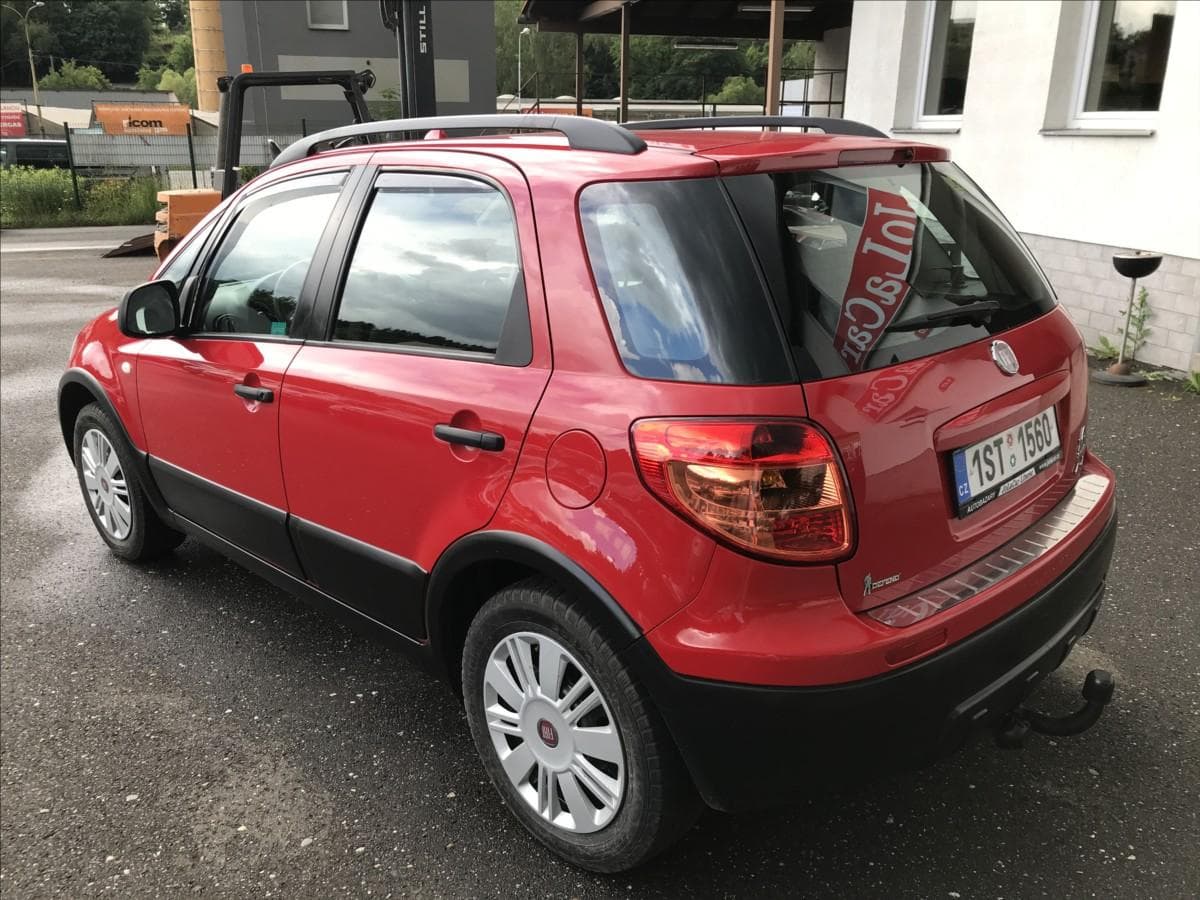 2011 Fiat SEDICI - 11