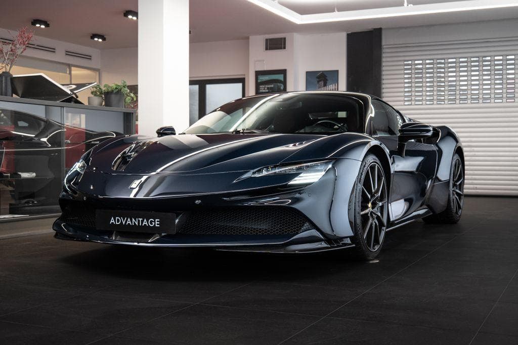 Ferrari SF90 Asseto Fiorano Karbo/JBL kupé