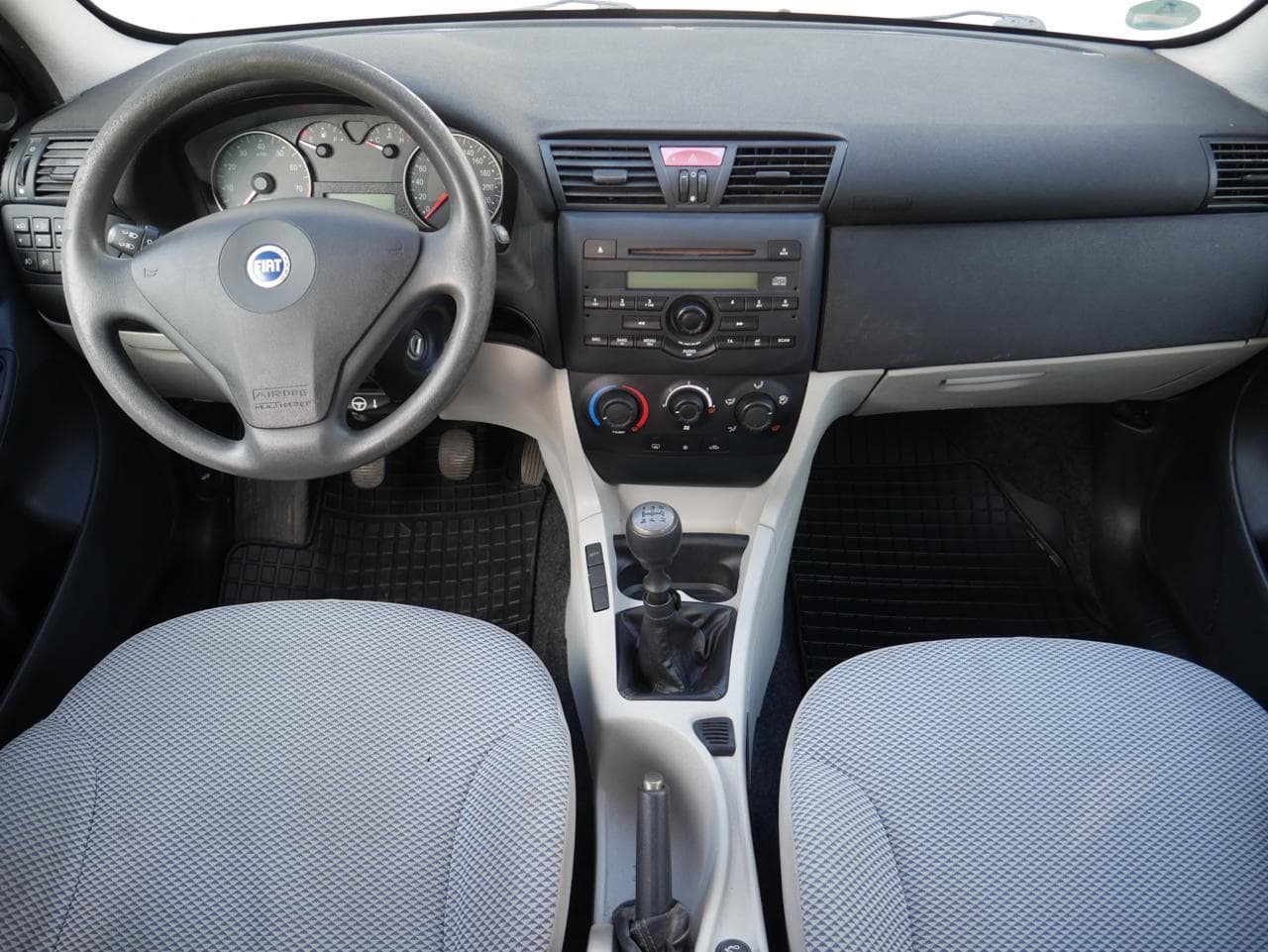 2004 Fiat STILO - 15
