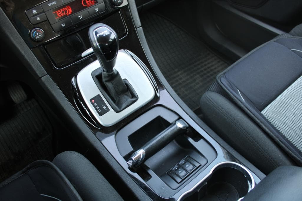 2012 Ford S-Max - 20