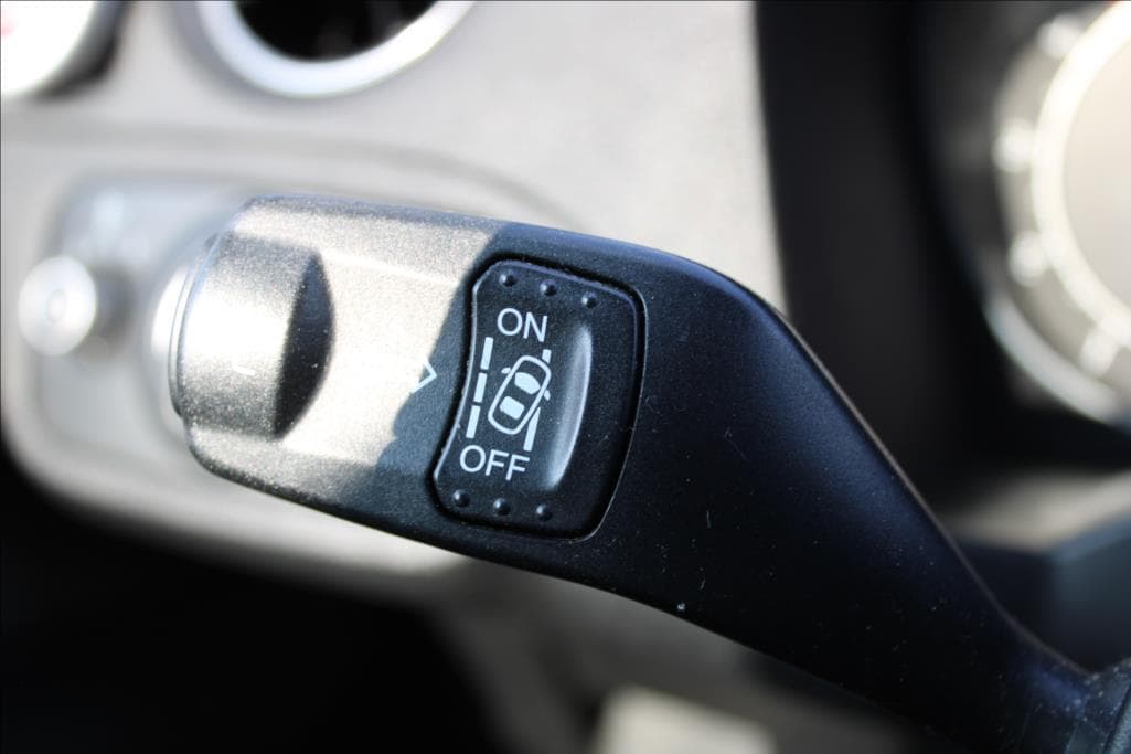 2012 Ford S-Max - 18