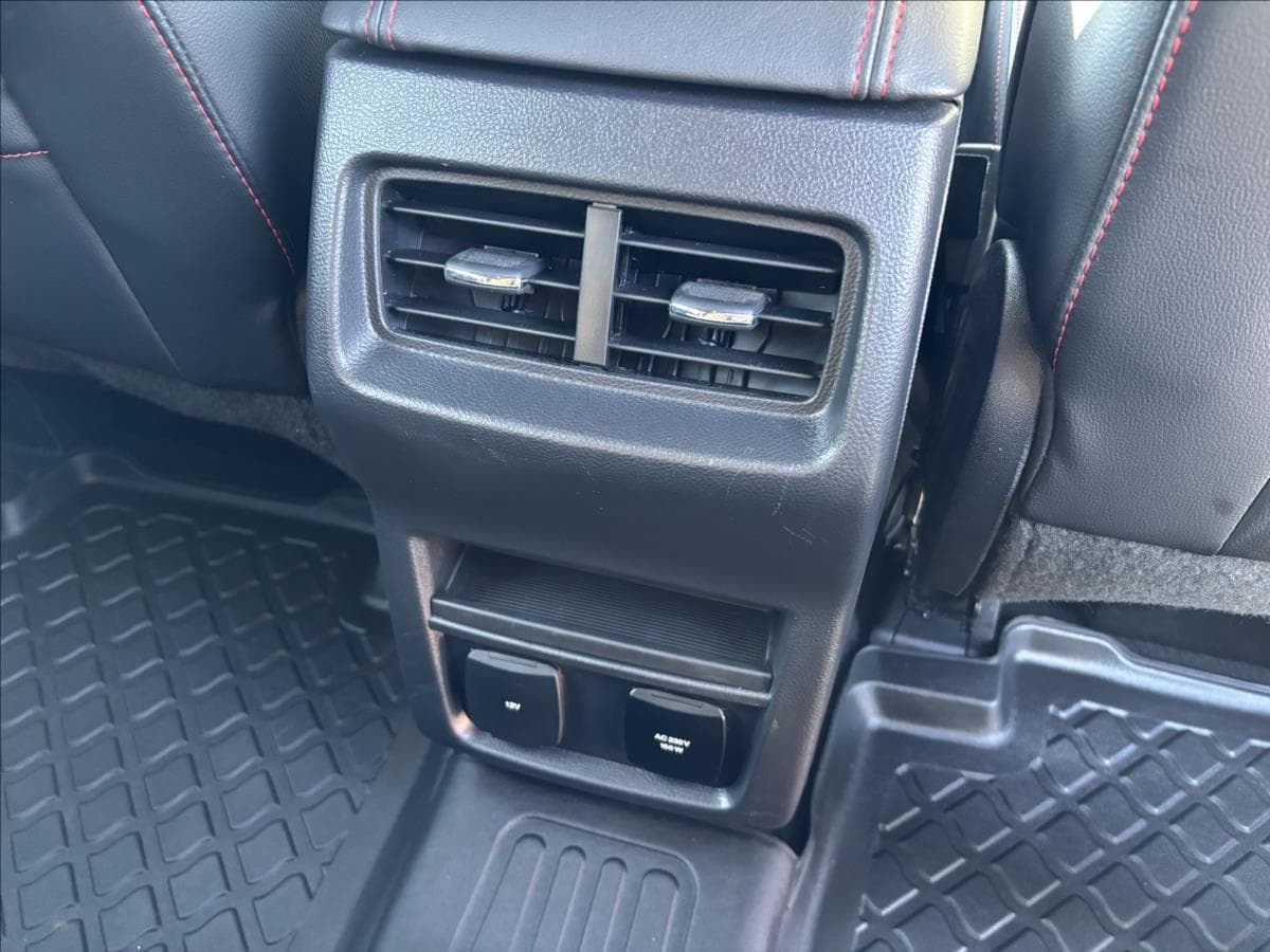 2023 Ford S-MAX - 18
