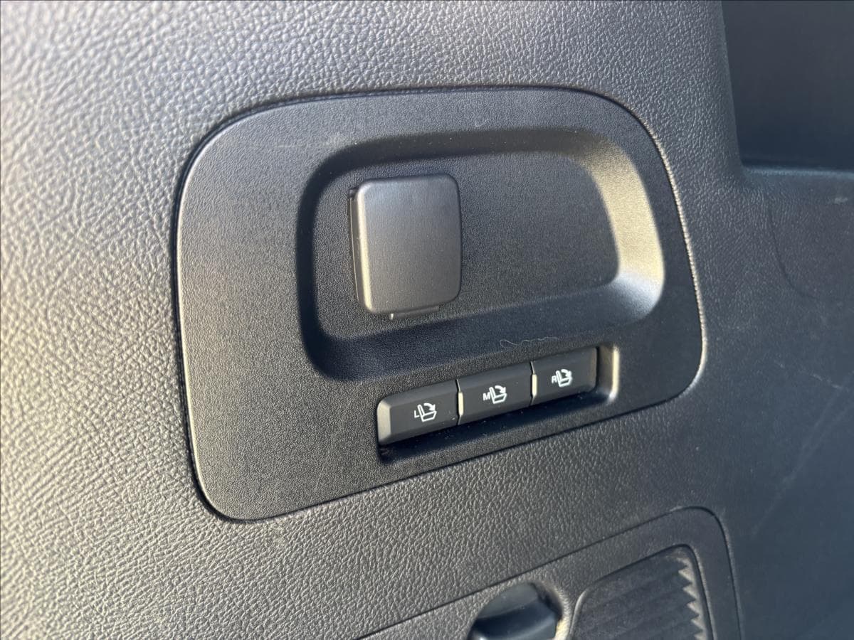 2023 Ford S-MAX - 13