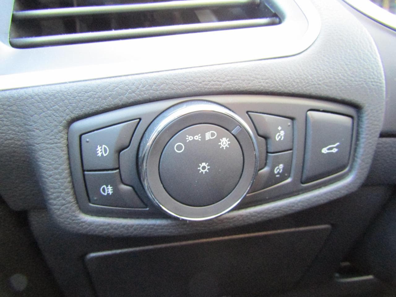 2017 Ford S-Max - 13