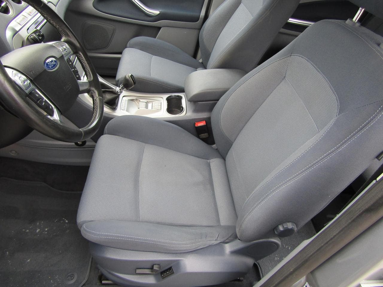 2009 Ford S-MAX - 9
